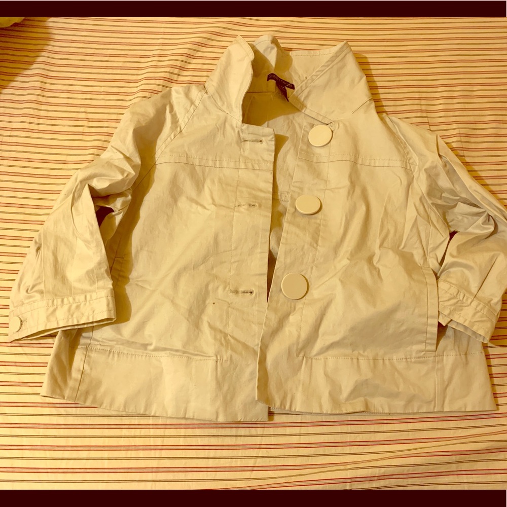 Sherry Taylor top trench look khaki color jacket!